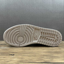 Cargar imagen en el visor de la galería, Air Jordan 1 Low OG White Particle Grey CZ0775-100