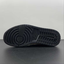 Cargar imagen en el visor de la galería, Air Jordan 1 Retro Low OG SP “Travis Scott” Gray Black Barb DM7866-831