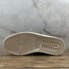 Cargar imagen en el visor de la galería, Air Jordan 1 Re Hi Double Strp Black Red AQ7924-016