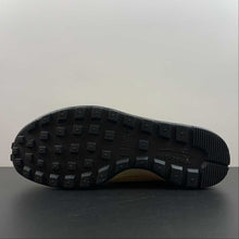 Cargar imagen en el visor de la galería, General Purpose Shoe Yellow White-Yellow DA6672-700