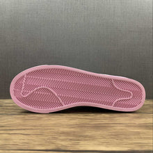 Cargar imagen en el visor de la galería, Blazer Low 77 Vintage “Be True” White Pink DD3034-100