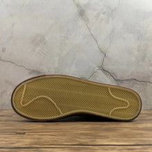 Cargar imagen en el visor de la galería, Blazer Mid 77 Pregame Pack Motivation Ben Simmons CW6016-100