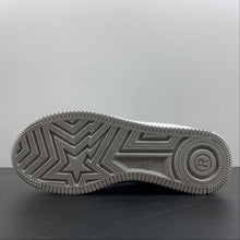 Cargar imagen en el visor de la galería, BAPE STA White Gray