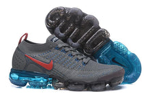 Cargar imagen en el visor de la galería, Air Vapormax Flyknit 2.0 Dark Light Stucco Silver 942842-011