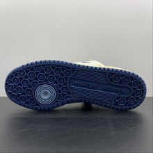 Cargar imagen en el visor de la galería, Adidas Forum 84 Low White Altered Blue GW4333