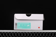 Cargar imagen en el visor de la galería, Dunk High Premium SB Black Red AJ7730-001
