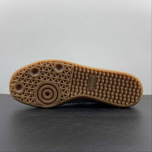 Cargar imagen en el visor de la galería, Adidas Samba Team Real Madrid HQ7032