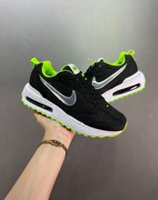 Cargar imagen en el visor de la galería, Air Max Dawn Black Chrome Green Strike DH3157-001