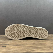 Cargar imagen en el visor de la galería, Blazer Mid 77 Vintage “Paisley” White Black