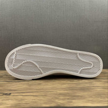 Cargar imagen en el visor de la galería, Blazer Low 77 White Orange-University Gold DC4769 105