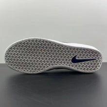 Cargar imagen en el visor de la galería, SB Force 58 Grey Blue White CZ2959-007