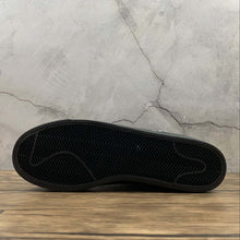 Cargar imagen en el visor de la galería, Blazer Mid 77 Vintage Spider Web
