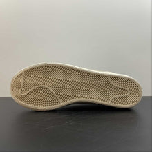 Cargar imagen en el visor de la galería, Blazer Low 77 Jumbo White Pink Oxford-Rose Whisper