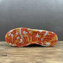 Cargar imagen en el visor de la galería, Air Jordan 1 Mid SE GS Black White Team Orange 2021 DJ6563 038