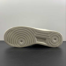 Cargar imagen en el visor de la galería, Air Force 1 07 Low Rice White Gray DQ7582-128