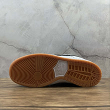 Cargar imagen en el visor de la galería, SB Dunk Low PRO ISO White Black CD2563-100