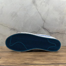 Cargar imagen en el visor de la galería, SB Blazer Low x Kevin Bradley Heaven