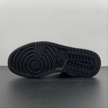 Cargar imagen en el visor de la galería, Air Jordan 1 Low “The Future” Pink Blue 553558-062