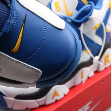 Cargar imagen en el visor de la galería, Air Barrage Mid QS Sky Blue White Black Orange AT7847-100