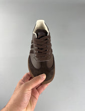 Cargar imagen en el visor de la galería, Adidas Samba Brown Brown Off White FZ5602