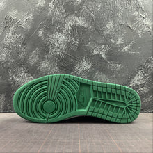 Cargar imagen en el visor de la galería, Air Jordan 1 Low Pine Green Black White 553558-301