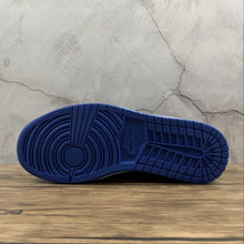 Cargar imagen en el visor de la galería, Air Jordan 1 Retro High OG Black Black-White-Game Royal (2021) 555088-041