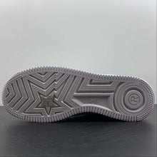Cargar imagen en el visor de la galería, BAPE STA White