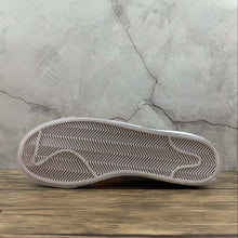 Cargar imagen en el visor de la galería, Blazer Mid 77 Infinite Summit White White Sail DA7233-101