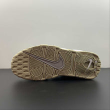 Cargar imagen en el visor de la galería, Air More Uptempo GS Phantom Lt Iron Ore-White DM1023-001