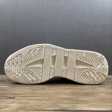 Cargar imagen en el visor de la galería, Adidas Niteball White Tint Core Black Halo Blue