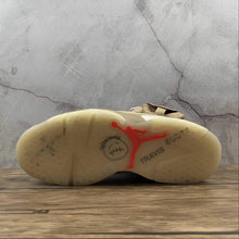 Cargar imagen en el visor de la galería, Air Jordan 6 Retro X Travis Scott SP British Khaki DH0690-200