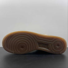Cargar imagen en el visor de la galería, Air Force 1 07 LV8 “Coffee” Beach Mahogany-Grain DD5227-234
