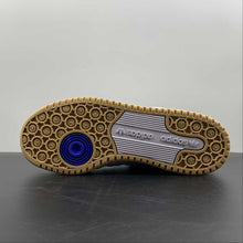 Cargar imagen en el visor de la galería, Adidas Forum 84 Low White White Blue