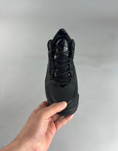 Cargar imagen en el visor de la galería, Jordan Courtside 23 Black AT0057-200