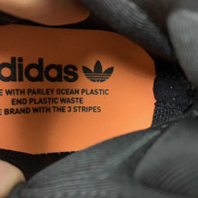 Cargar imagen en el visor de la galería, Adidas Adifom Q Wonder White Core Black HP6582