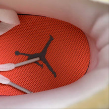 Cargar imagen en el visor de la galería, Air Jordan 1 Low White Grey DN1635-100