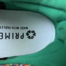 Cargar imagen en el visor de la galería, Adidas UltraBoost 21 Palace Multicolor Clear-Core White GY5556