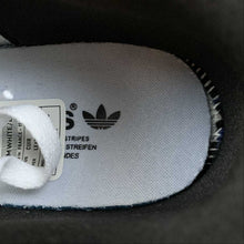 Cargar imagen en el visor de la galería, Adidas Forum 84 Low White Black White GY0751