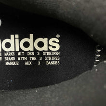 Cargar imagen en el visor de la galería, Adidas Adimatic HM Core Black Crystal White HQ6900