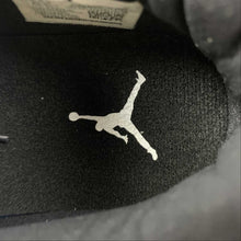 Cargar imagen en el visor de la galería, Air Jordan Legacy 312 Low Black White Fluorescent Green CJ5500-013