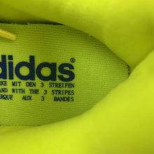 Cargar imagen en el visor de la galería, Adidas Adimatic Jamal Smith Yellow Blue White GY2090