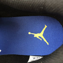 Cargar imagen en el visor de la galería, Air Jordan Legacy 312 Low Pale Vanilla University Gold CD7069-200