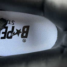 Cargar imagen en el visor de la galería, BAPE STA Black Black SN