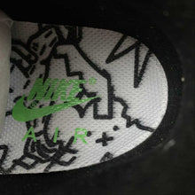 Cargar imagen en el visor de la galería, Air More Uptempo 96 Ghost Swoosh White White White Total Orange DV1233-111