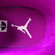 Cargar imagen en el visor de la galería, Air Jordan 1 Mid Amethyst Ash Red Plum Sail BQ6472 501