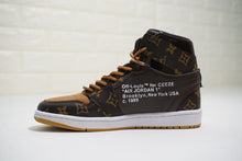 Cargar imagen en el visor de la galería, Air Jordan 1 High OG NRG OW Louis Vuitton Coffee Bronw AO0818-158