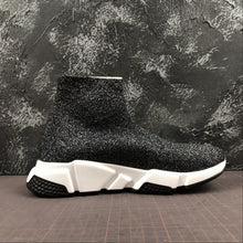 Cargar imagen en el visor de la galería, Balenciaga Triple Speed Negras