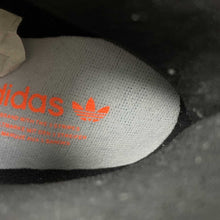 Cargar imagen en el visor de la galería, Adidas Forum Mid White Black GX3957