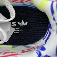 Cargar imagen en el visor de la galería, Adidas Nite Jogger White Metallic Silver Multi-Color FW6712
