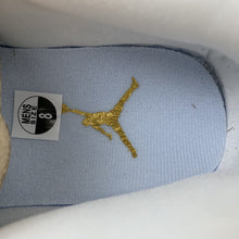 Cargar imagen en el visor de la galería, Air Jordan 1 Low SE White Metallic Gold-White CZ4776-100